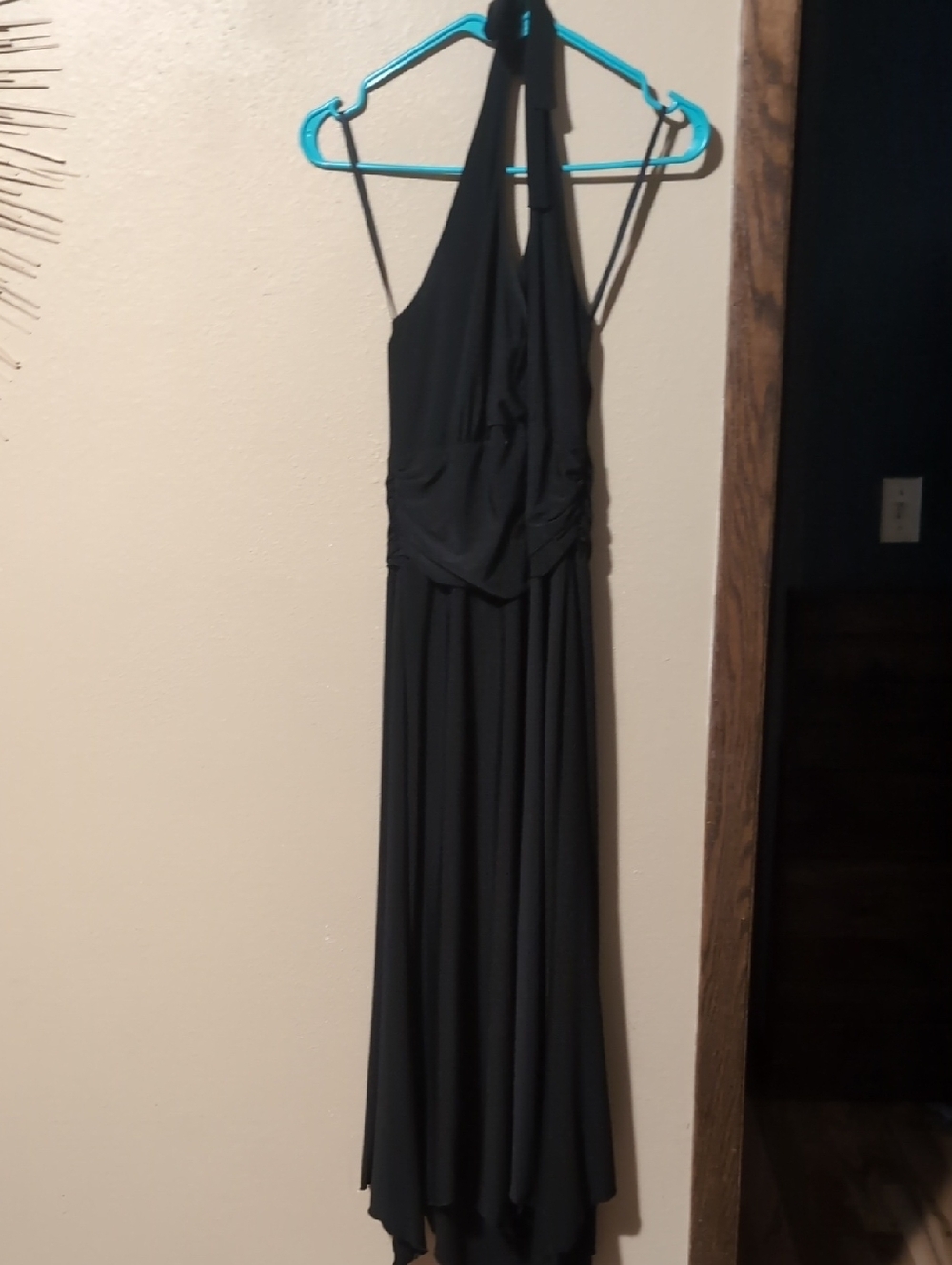 Ronni Nicole By Ouida Black Halter Tie-Back Faux Wrap Style Dress - Picture 4 of 5